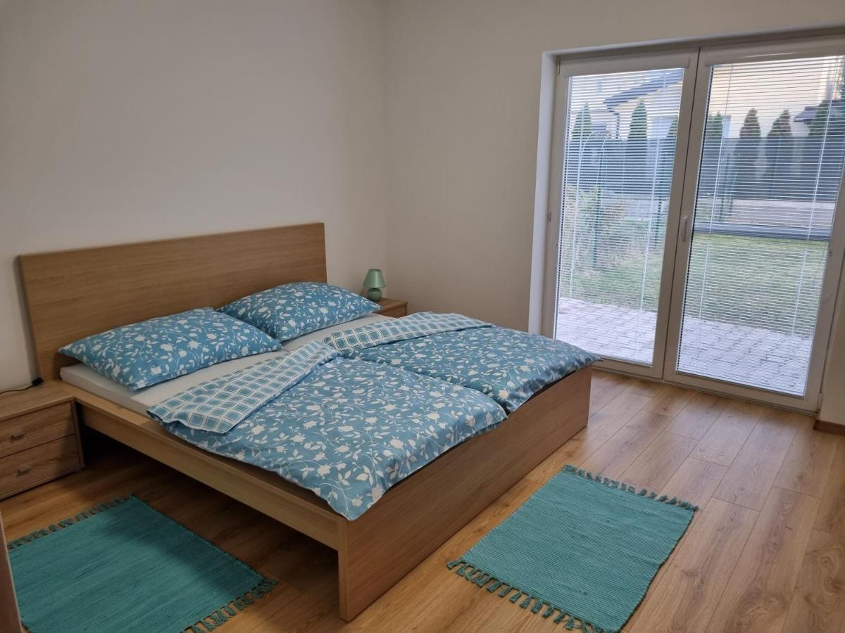 Apartman 501 Biely Kostol Εξωτερικό φωτογραφία