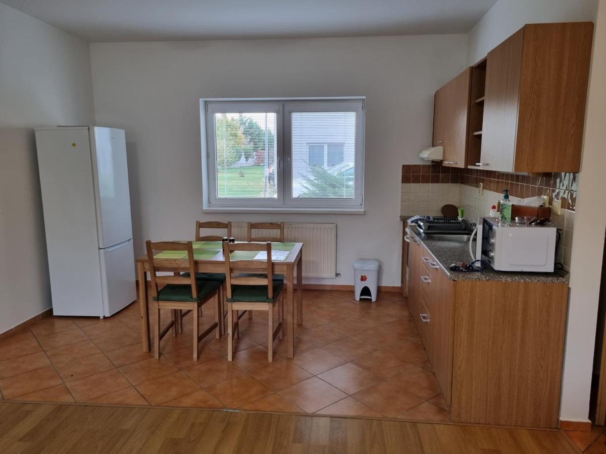 Apartman 501 Biely Kostol Εξωτερικό φωτογραφία
